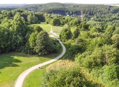 Český les v Rekreačnom stredisku Rybník s polpenziou a privátnym wellness.