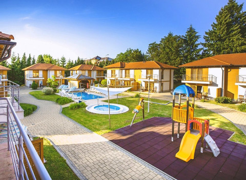 Maďarsko na jeseň a v zime v kúpeľnom meste Zalakaros v plne vybavenom apartmáne s polpenziou.