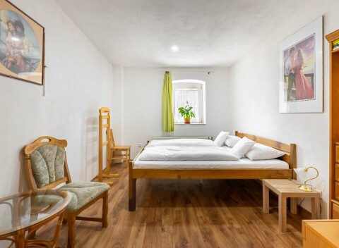 Nízky Jeseník pri výletných cieľoch: Romantický Penzión Carpe Diem *** s kontinentálnymi raňajkami + káva