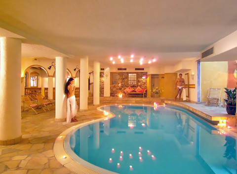 Južné Tirolsko: lyžovanie v Alpách i Dolomitoch s wellness, kupónom na procedúry a polpenziou.