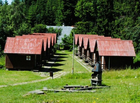 Biele Karpaty a Valašsko: Rekreačné stredisko Královec v bungalove pre 4 osoby s polpenziou, saunou a vyžitím