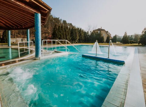 Maďarsko pri kúpeľoch v Thermal Park Hotel Egerszalók **** s termálnymi bazénmi, saunami, polpenziou + bicykle