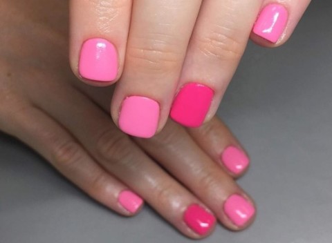 Pripravte sa byť krásne! Prístrojová manikúra, gél-lak alebo nové polygélové nechty.