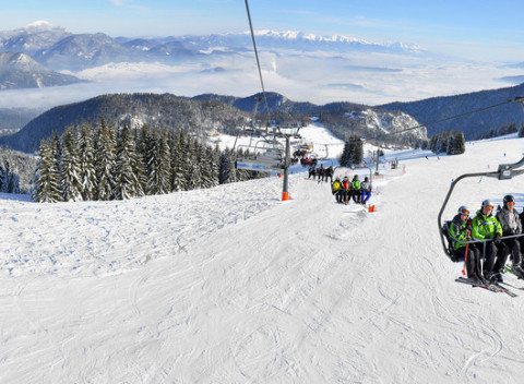 Lyžiarsky pobyt len 20 m od lanovky SKIPARK Malinô Brdo v hoteli Hrabovo**, polpenzia a wellness.
