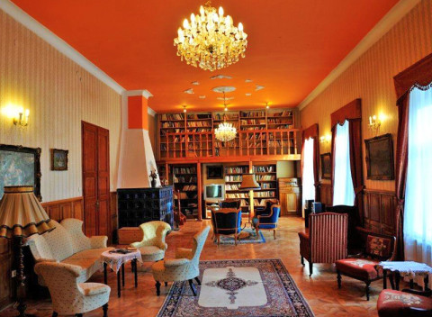 Pobyt v Maďarsku v luxusnom zámku pri termálnom jazere Hévíz a Balaton s polpenziou.