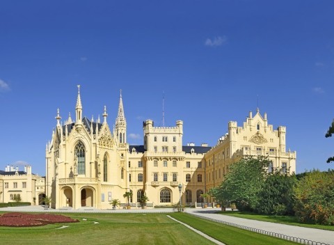 Južná Morava s polpenziou a jazdou v koči v Penzióne Hippoclub Lednice.