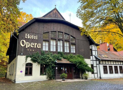 Pobrežie Baltského mora: Sopot v Hoteli Opera *** s raňajkami, 2 saunami a biliardom + detská herňa a ihrisko