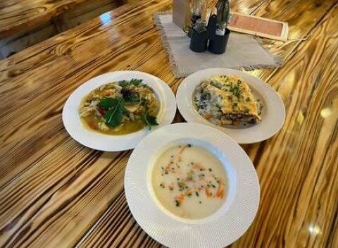 Denné menu alebo týždenný špeciál v novej reštaurácii Lopárik