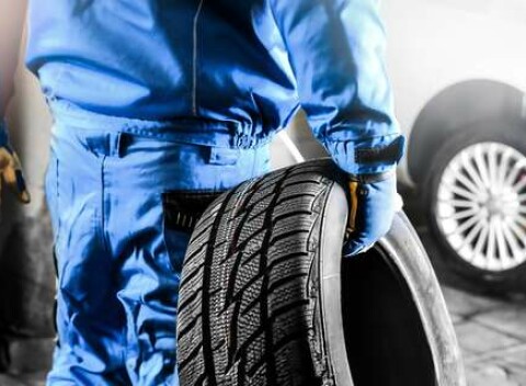 Prezutie a vyváženie pneumatík v autoservise LongLife