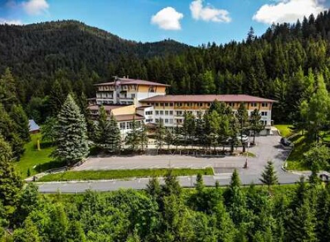 Dovolenka v krásnom horskom prostredí Jánskej doliny v AVENA RELAX HOTEL*** s polpenziou a procedúrami