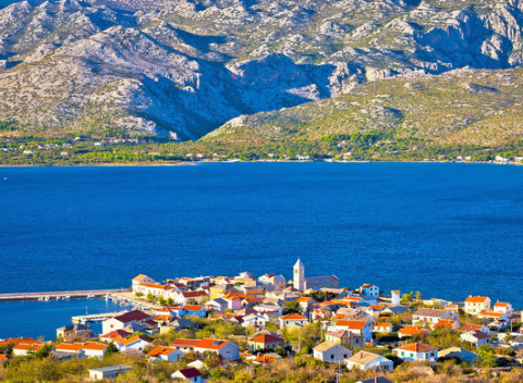 Slnečné Chorvátsko na 8 dní so stravou 3x denne vo Ville Dalmatínka počas hlavnej sezóny.