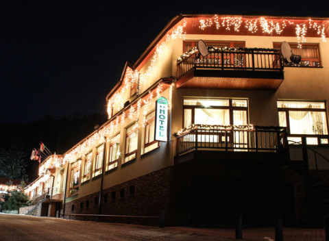 Relaxačný pobyt priamo pri lyžiarskom svahu v hoteli Šomka v rekreačnej oblasti Drienica – Lysá.