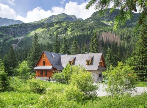 Chata Ťatliakova na Orave s raňajkami - pravý relax pod hrebeňom roháčskych končiarov.