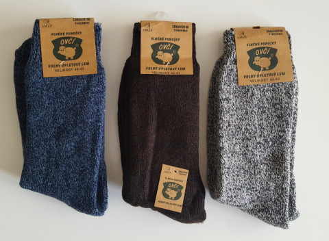 Hrejivé vlnené ponožky z prírodného ovčieho materiálu, v balení 3 páry.