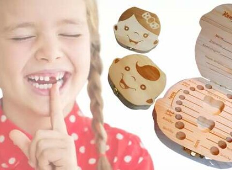 Drevená krabička na mliečne zúbky so slovenskými nápismi