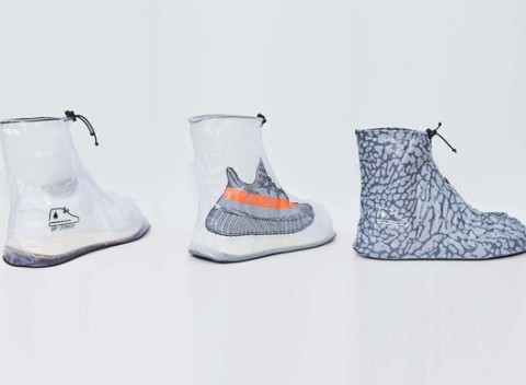 Návleky na topánky Drysteppers s praktickým vreckom, ochráni topánky v každom počasí.