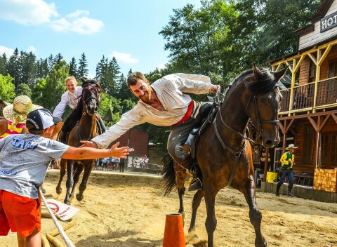 Vysočina: Pobyt v Rezorte Šikland s raňajkami a neobmedzeným vstupom do Westernového mestečka + animácie