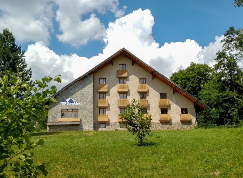 Dovolenka v Krkonošiach: ProFamily Hotel Top Benecko *** s raňajkami/polpenziou + privátny vstup do wellness
