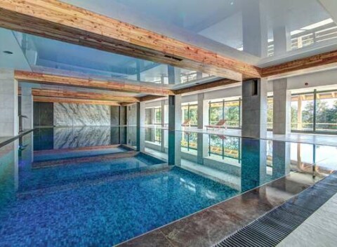 Panorama Resort & Spa v kúpeľnom mestečku Krynica Zdrój s neobmedzeným wellness a stravou