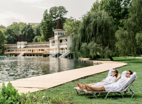 Maďarsko len 100 m od jazera Hévíz v Bonvital Wellness & Gastro Hoteli ****+ s wellness, polpenziou a termálmi