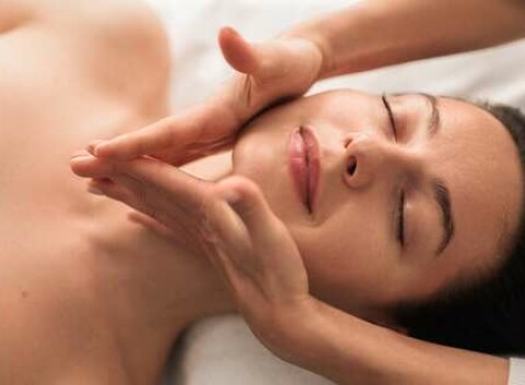 FACE WORKOUT: masáž tváre, čistenie pleti a maderoterapia tváre v salóne Lucia_fyzio v Ružinove