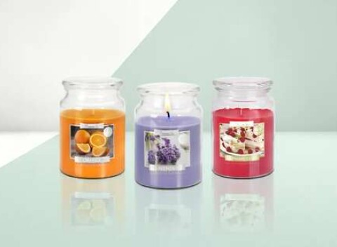 Vonné sviečky v skle - vôňa, svetlo a elegancia