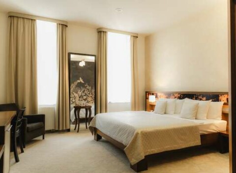 Víkendový pobyt v Boutique Hoteli Dubná Skala**** s polpenziou, privátnym wellness a masážou