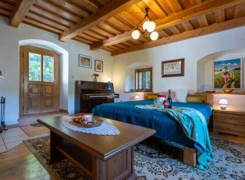 Prekrásna staromestská Villa Amalia v centre Banskej Štiavnice pri Klopačke pre 4 až 16 osôb