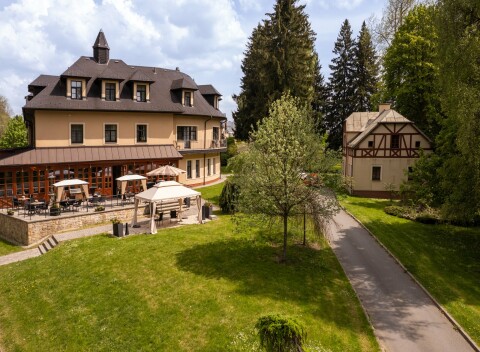 Mariánské Lázně: Wellness Golf Hotel Morris **** s raňajkami formou bufetu, vírivkou, saunou a procedúrami