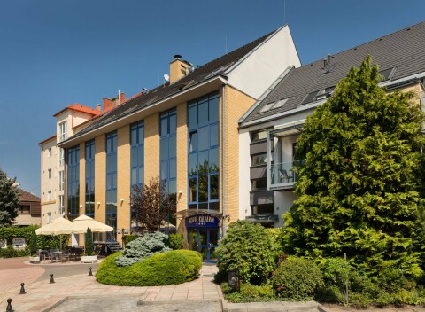 Maďarsko: Győr v 4* budove Hotela Kálvária s raňajkami alebo polpenziou + neobmedzené wellness a vstup do zoo