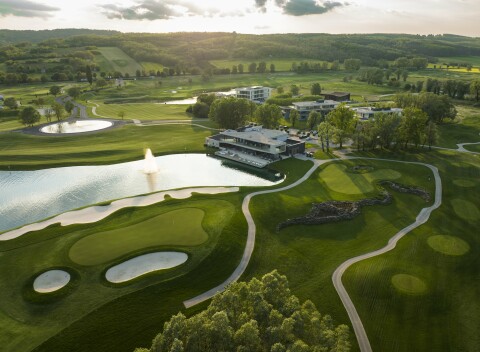 Maďarsko blízko termálov v Zala Springs Health & Golf Resort s raňajkami či polpenziou + neobmedzené wellness