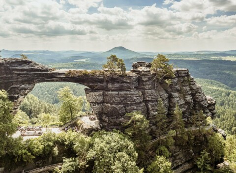 Českosaské Švajčiarsko v Hoteli Zelený dům *** s polpenziou a wellness (vírivka, infrasauna, soľná jaskyňa)