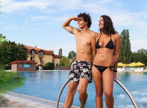 Pobyt na 8 dní priamo v areáli termálneho kúpaliska Vadaš Štúrovo s neobmedzeným kúpaním