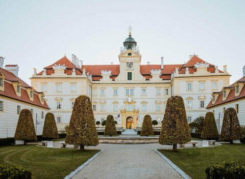 Lednicko-valtický areál a pamiatky UNESCO: Zámecký Hotel Anton Florian s raňajkami + welcome drink a víno