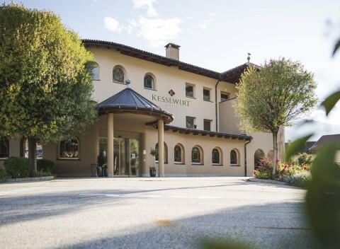 Relaxačná dovolenka blízko kúpeľov Merano a pamiatok: Hotel Kesslwirt **** s polpenziou a wellness + drink