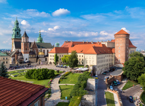 Objavte kráľovské mesto Krakov s ubytovaním a raňajkami v 3* hoteli pre 2 osoby.