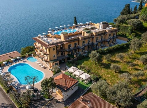 Taliansko v letovisku Toscolano Maderno pri jazere Garda: 4* Hotel Piccolo Paradiso s all inclusive a bazénmi