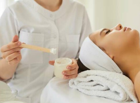 Od hĺbkového čistenia až po účinný lifting v kozmetickom salóne Andrea