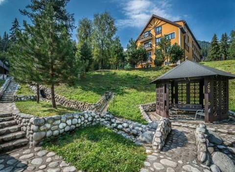 Dovolenka uprostred lesa Račkovej doliny v Horskej chate Orešnica*** so vstupom do wellness 3-hviezičkového hotela