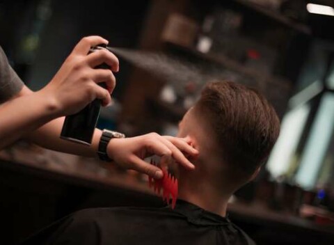 Pánsky strih, fade a úprava brady alebo rodinné combo s detským strihom