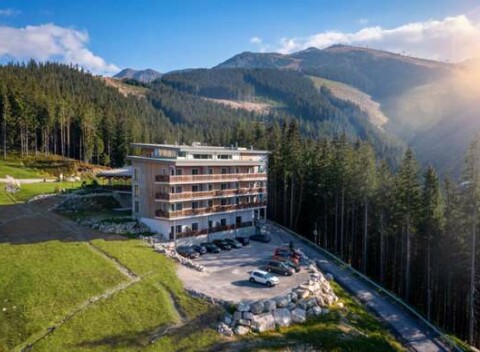 Rodinný hotel Strachan Family Jasná s wellness a polpenziou - dovolenka v Jasnej priamo na svahu a v srdci prírody