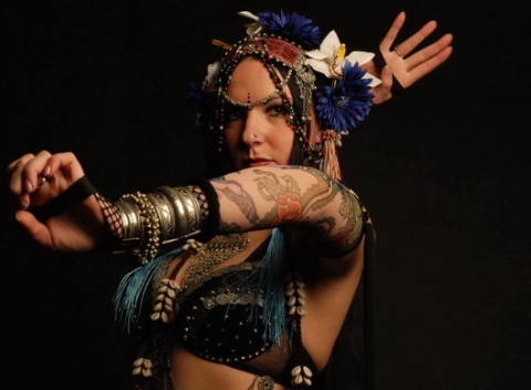 Kurzy orientálneho tanca, ktoré vás naplnia ženskou energiou a sebavedomím.