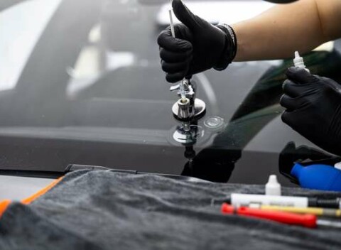 Profesionálna oprava poškodeného čelného skla v Auto Žilina