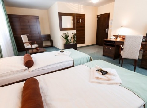 Komfortný pobyt v Grand Hoteli Senica*** blízko pešej zóny, s raňajkami a vstupom do wellness.