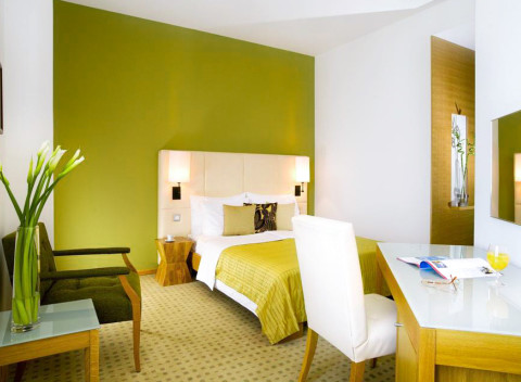 Chorvátsko v Hoteli Astoria **** len 100 m od mora s polpenziou + dieťa zdarma.