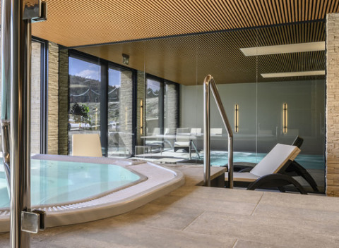 Skvelá dovolenka s neobmedzeným wellness a polpenziou v baby friendly hoteli Impozant****.