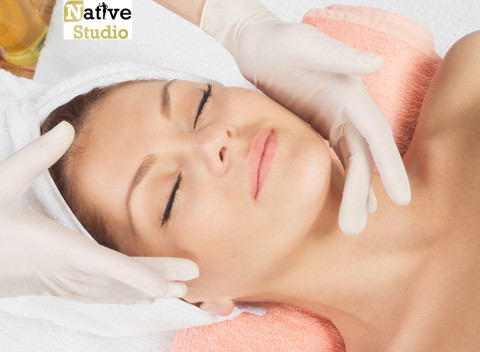 Čistenie pleti s použitím aloe vera či kozmetiky Phytomer pre všetky typy pleti v Native Studio.
