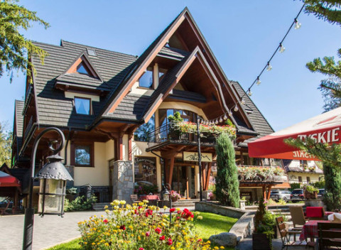 Jeseň v najkrajšej časti Zakopaného vo výborne hodnotenej Willa pod Skocznią*** so saunou.