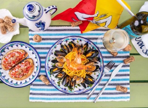 Talianske špagety, bruschetta a prosecco v autentickom Don Saro Cucina Siciliana.