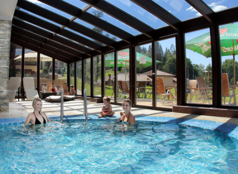 LAST MINUTE leto s neobmedzeným wellness, výhľadmi na Beskydy a polpenziou v hoteli Kempa.